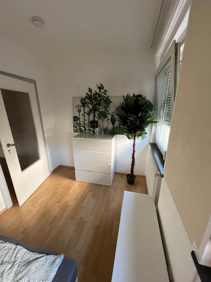 Privatzimmer Nahe Residenz Und Innenstadt ヴュルツブルク エクステリア 写真